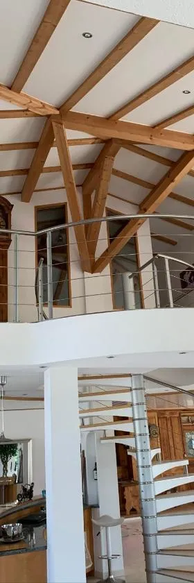 Luxus-Loft Atrium -X-，位于Rorbas的酒店