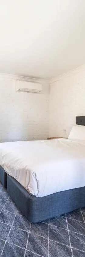 湖景汽车旅馆，位于蚬壳港的酒店