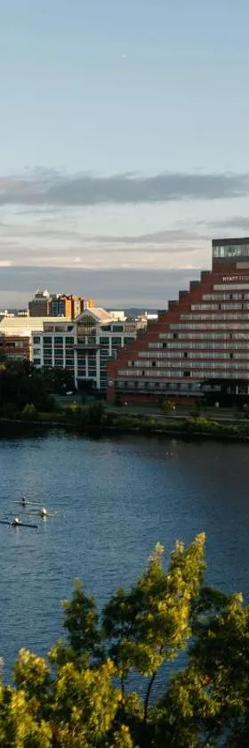Hyatt Regency Boston/Cambridge，位于剑桥的酒店