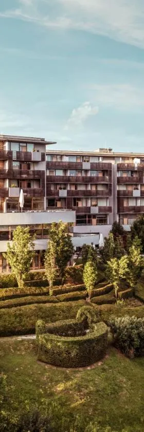 Falkensteiner Balance Resort Stegersbach - Adults only，位于施泰格斯巴赫的酒店