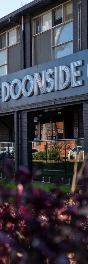 Doonside Hotel，位于Doonside的酒店