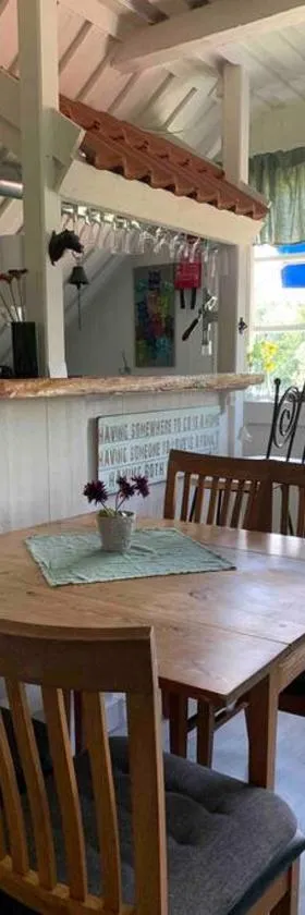 Mysigt boende på landet nära naturen，位于Ödeshög的酒店