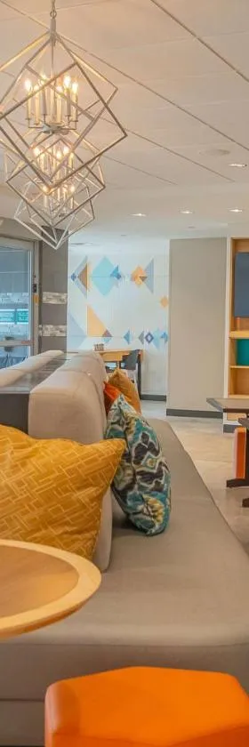 Home2 Suites By Hilton Logansport，位于Logansport的酒店