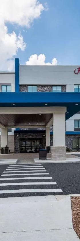 Hampton Inn by Hilton Detroit Southfield，位于南菲尔德的酒店