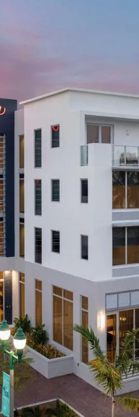 Hampton Inn Delray Beach，位于德尔雷比奇的酒店