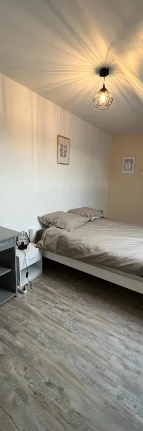 Chambre chez thomas，位于Glos-sur-Lisieux的酒店