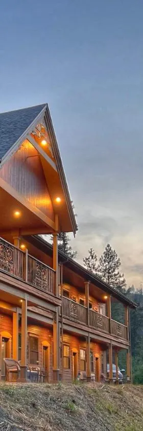Hearthstone Elegant Lodge，位于Kamiah的酒店