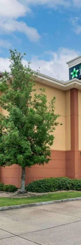 Extended Stay America Select Suites - New Orleans - Airport，位于肯纳的酒店