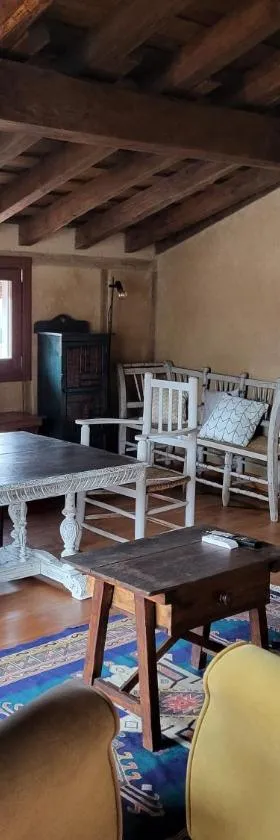 Casa Rural: La casa El cura，位于马德里加尔德拉韦拉的酒店