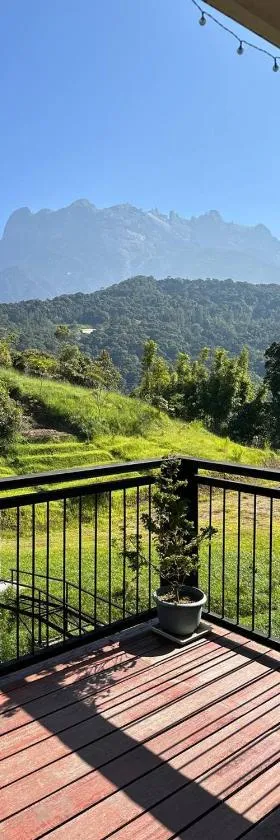 GEORGE ADVENTURE BASE BUNDU TUHAN，位于Kampong Tenompok的酒店