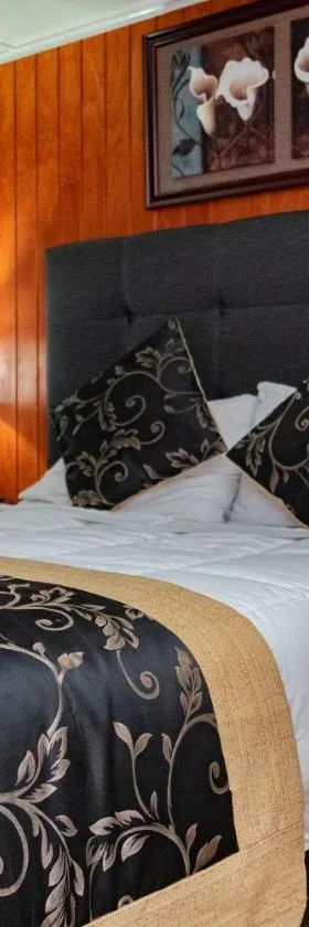 Hotel Forjadores del Cabo de Hornos，位于威廉斯港的酒店