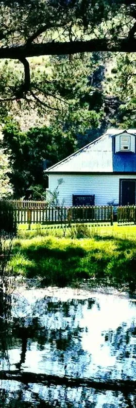 Oakchester Cottage on Bruny Island，位于Killora的酒店