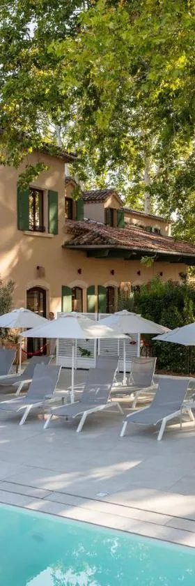 Hôtel et Restaurant La Bastide Bourrelly - Mathias Dandine，位于卡布列斯的酒店