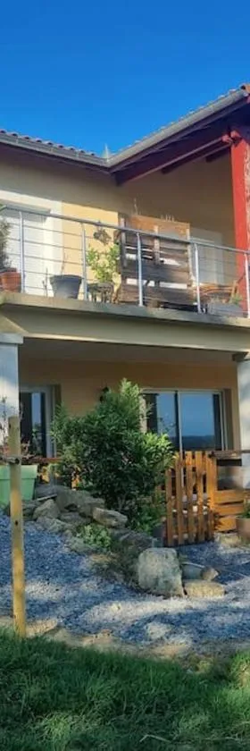 Gîte de Lamothe，位于Pimbo的酒店