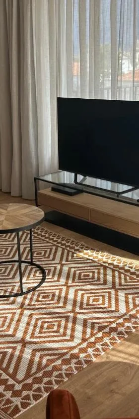 Leça Apartments，位于莱萨·达·帕尔梅拉的酒店