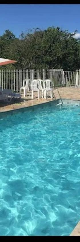 Hotel Beira Rio Guararema，位于瓜拉雷马的酒店