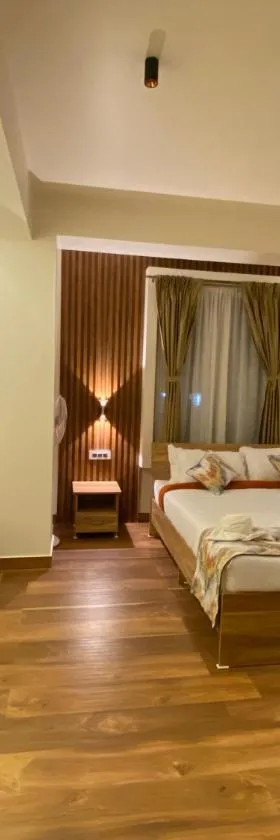 Janeira，位于西隆的酒店