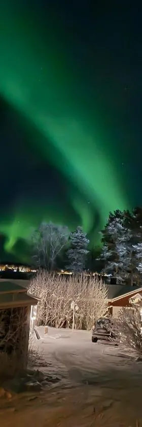 Arctic Circle Cabin，位于Överkalix的酒店