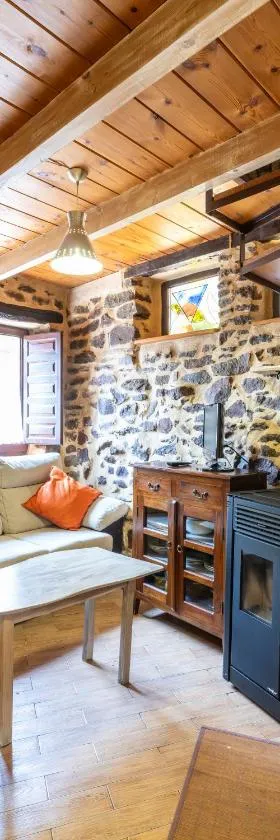 Casa de turismo rural Sardom2，位于本比夫雷的酒店