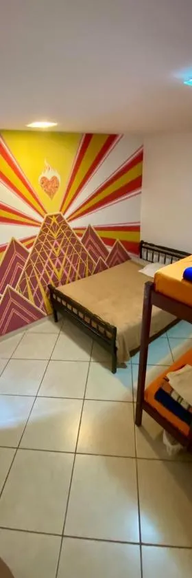 HOSTEL Divinópolis，位于迪维诺波利斯的酒店