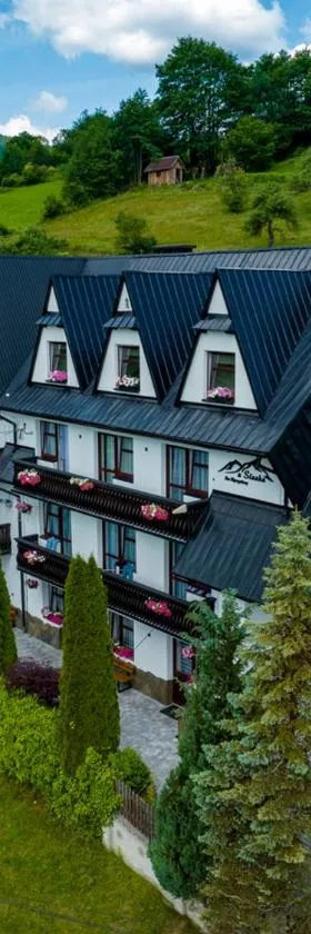 Dom Wypoczynkowy U STASKA，位于Ochotnica Dolna的酒店
