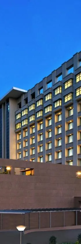 Welcomhotel by ITC Hotels, GST Road, Chennai，位于Singapperumālkovil的酒店