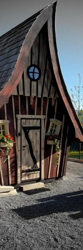 Adorable chalet，位于Pouligney的酒店