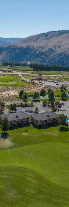 Desert Canyon Golf Resort，位于Orondo的酒店