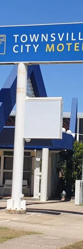 Townsville City Motel，位于汤斯维尔的酒店