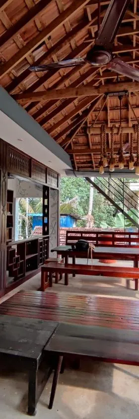 Munroeisland Backwaters Homestay，位于Munroe Island的酒店