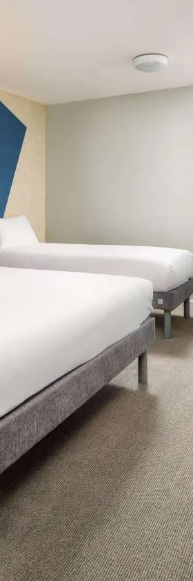 ibis budget London Heathrow Central，位于豪士罗的酒店