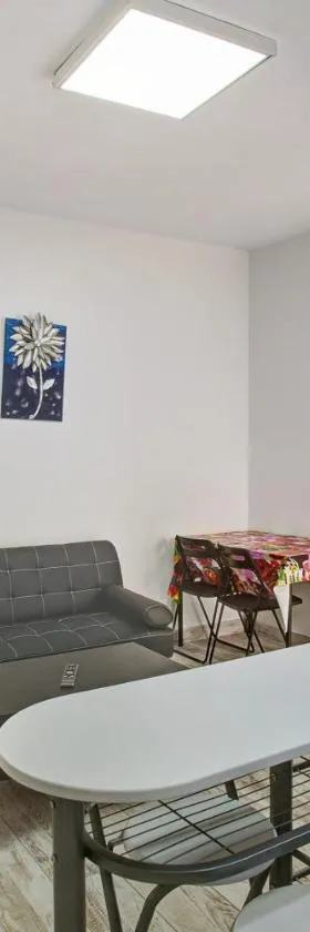 Apartamento B para 3 en Vecindario，位于维辛达里奥的酒店