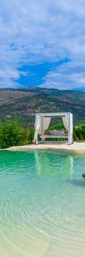 Glamping El Jardín De Las Delizias Valle Del Jerte，位于Casas del Castañar的酒店