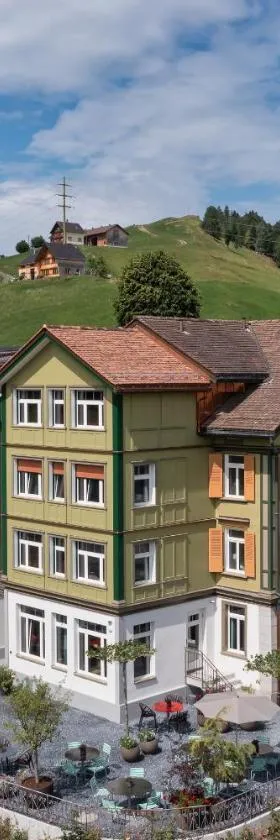 Appenzeller Huus Löwen，位于Gonten的酒店