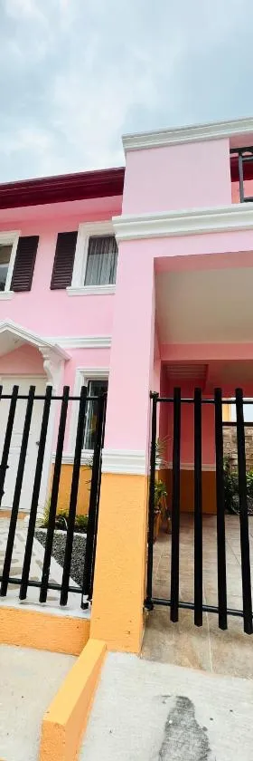 Cara Transient house，位于圣巴勃罗的酒店