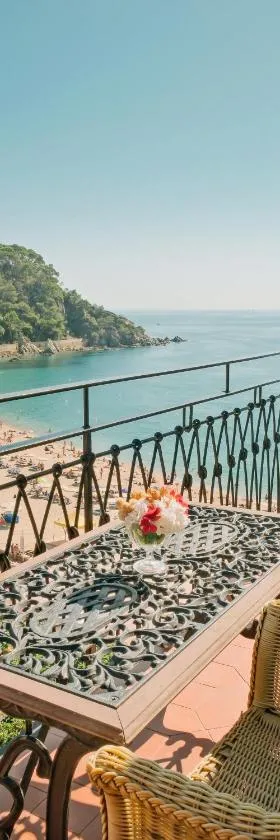 Rigat Park & Spa Hotel - Adults Recommended，位于罗列特海岸的酒店