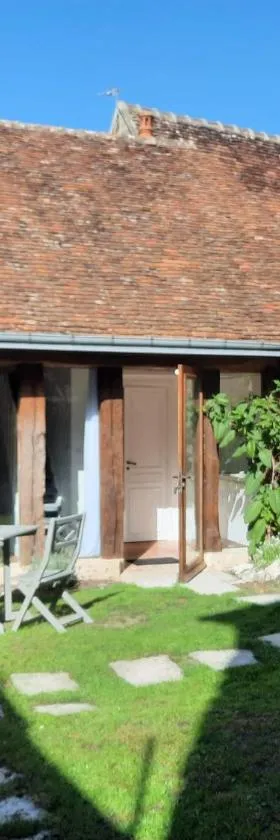 Gîte de charme - La Cure Pontlevoy，位于Pontlevoy的酒店