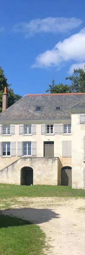 Le charme de l'ancien au calme et à 8 min de Chenonceaux，位于La Croix-en-Touraine的酒店