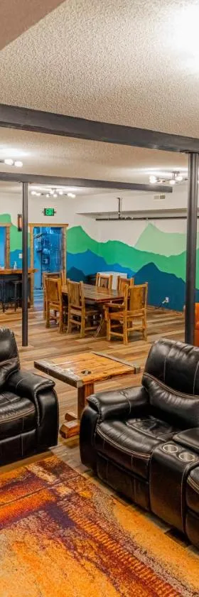 Pintler's Portal Hostel，位于阿纳康达的酒店