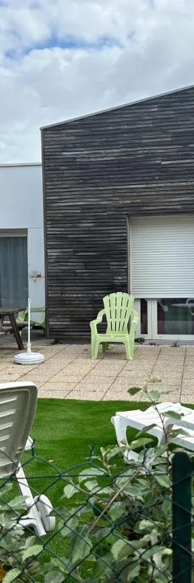 rez de chaussee bord de l océan，位于拉本讷的酒店