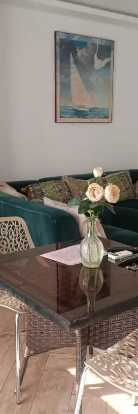 LEO Haute standing appartment S1 center ville Monastir，位于莫纳斯提尔的酒店
