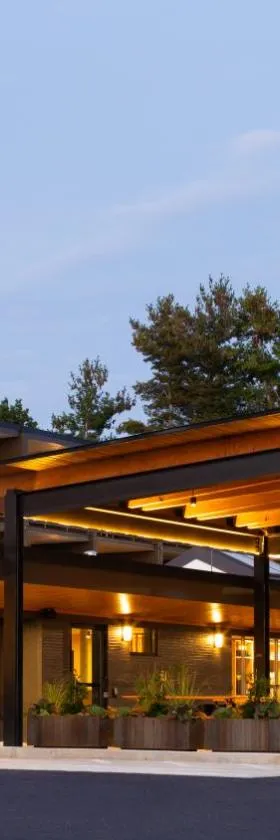 Rhode's Motor Lodge，位于布恩的酒店