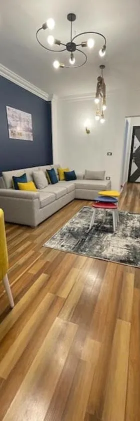 luxury apartment at Obour, 5th floor no elevator，位于开罗的酒店