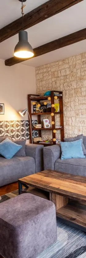 Garden Holiday Home，位于Drenje的酒店