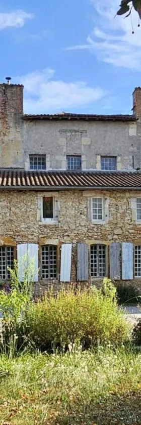 Château Arche d'Aure，位于Vicq-dʼAuribat的酒店