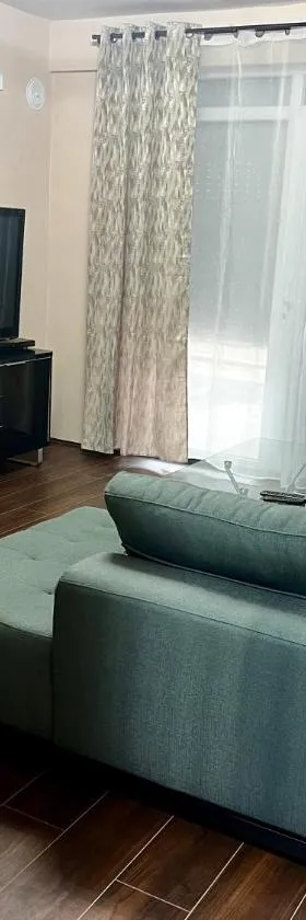 Juliya Apartment，位于卡瓦达尔奇的酒店