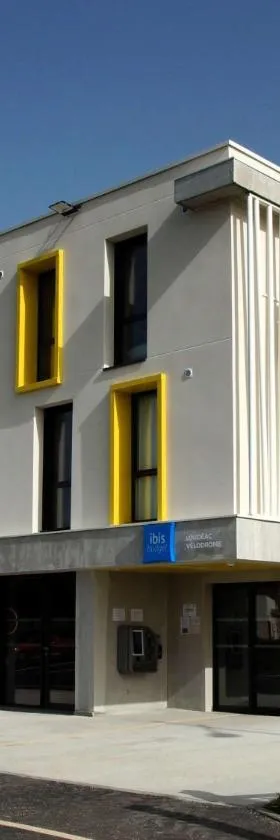 ibis budget Loudéac Vélodrome，位于卢代阿克的酒店