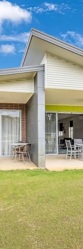 Comfort Suites Clubarham Golf Resort，位于Barham的酒店