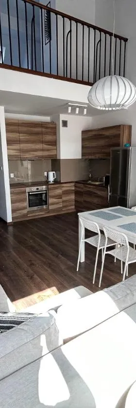 Apartamenty Bałtyckie - Bulwar Portowy - widok na port, centrum, najlepsza lokalizacja w Ustce，位于乌斯特卡的酒店