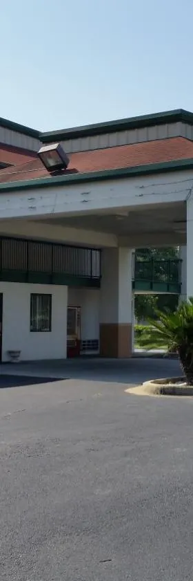 瑞拉克斯汽车旅馆，位于奥尔巴尼的酒店